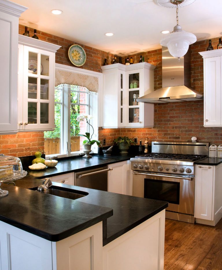 Bricks Backsplash That Gives Warmness - www